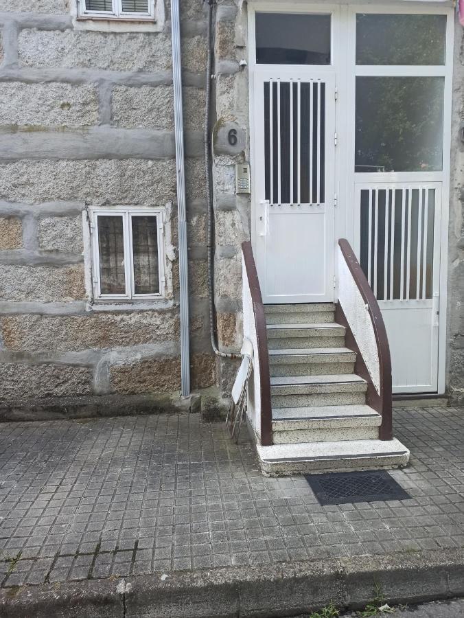 O Descanso Da Abella Apartamento Ourense Exterior foto