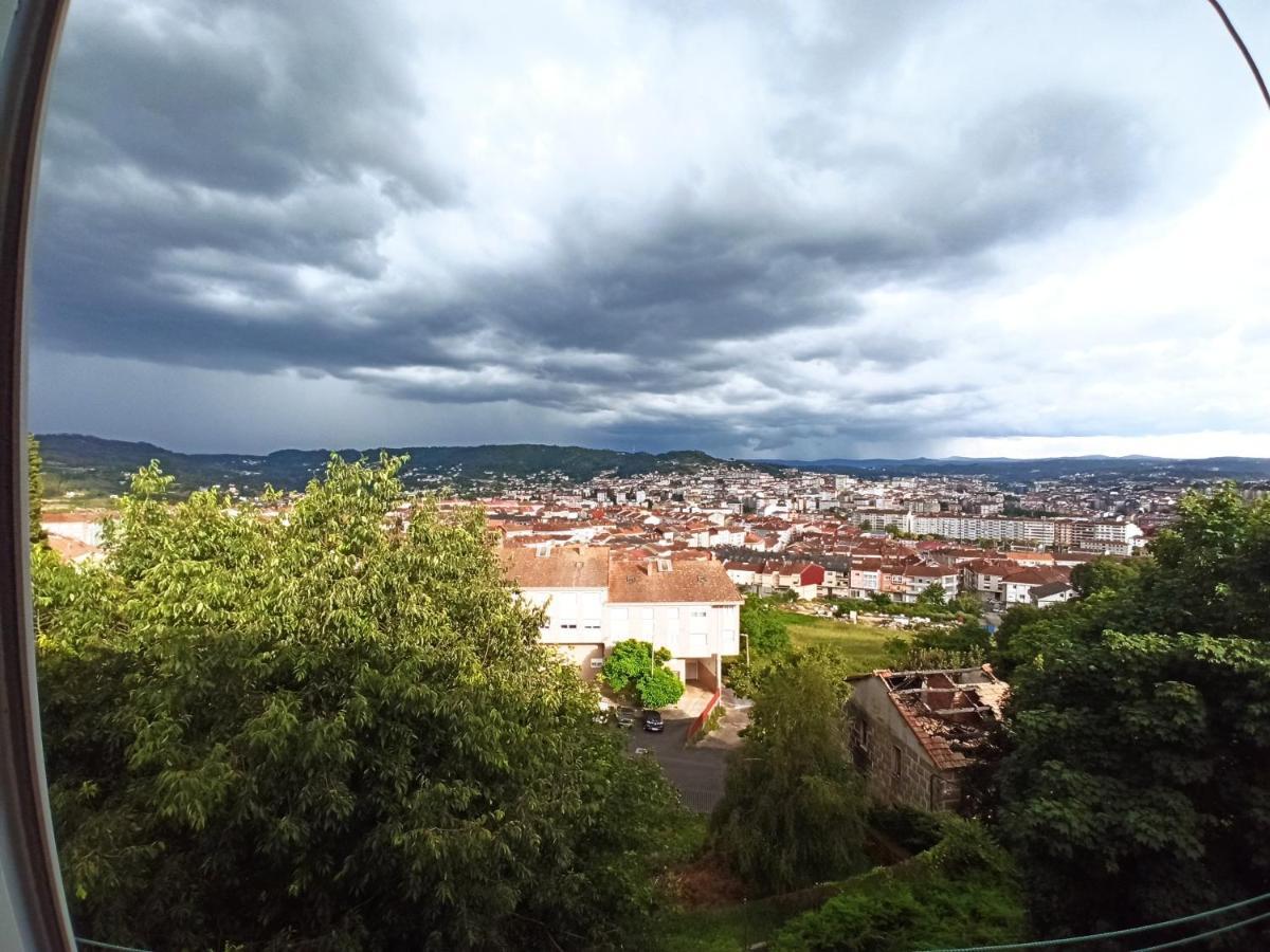 O Descanso Da Abella Apartamento Ourense Exterior foto